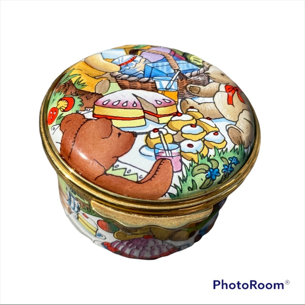 Tiffany and Co Halcyon days Teddy Bear picnic trinket box enamel box pill box